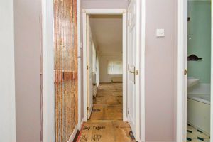 Photo 9- click for photo gallery